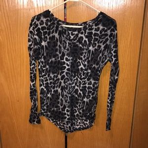 Cheetah long sleeve